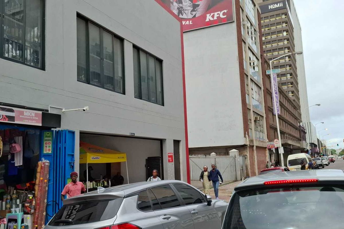 **Prime Business Premises Available in Durban's Central Business District** - Photo 2