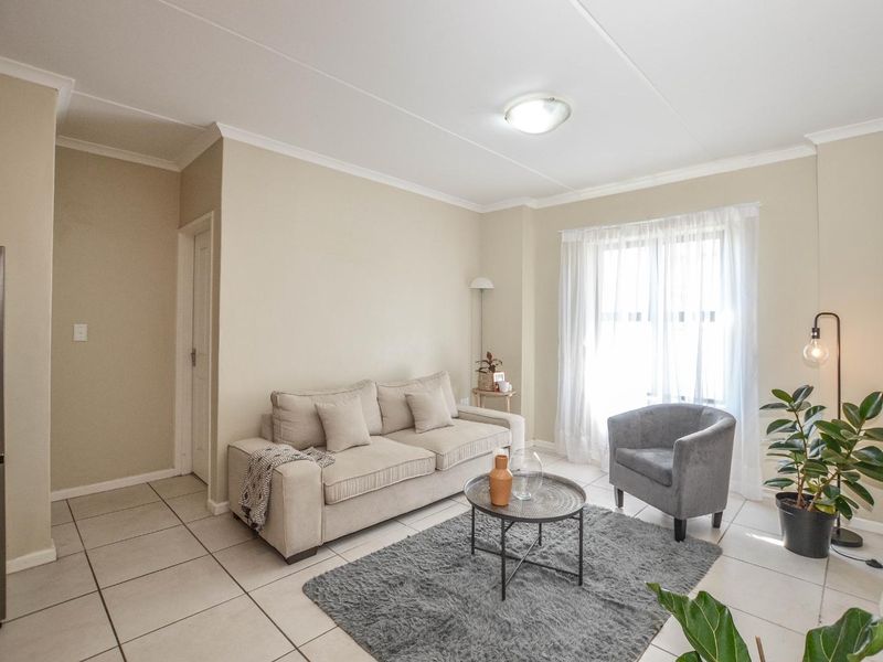 One bedroom Apartment - Photo 3