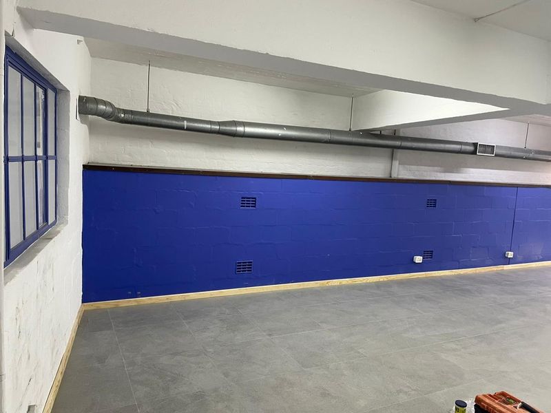 198m2 TO LET HIGHLY VISIBLE, DRIVE-IN ACCESS : RETAIL / OFFICE / WAREHOUSE / - Photo 6