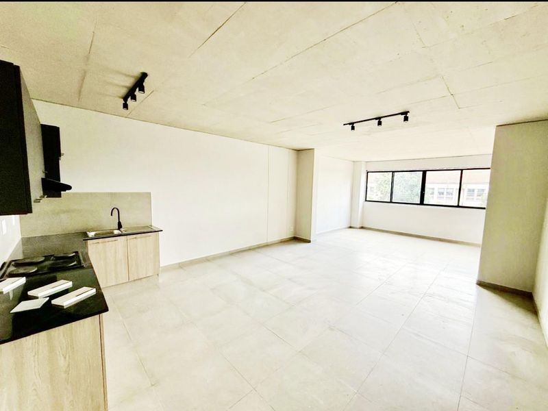 SPACIOUS BRAND NEW 1 BED 1 BATH UNFURNISHED APARTMENT RIVONIA - Photo 2