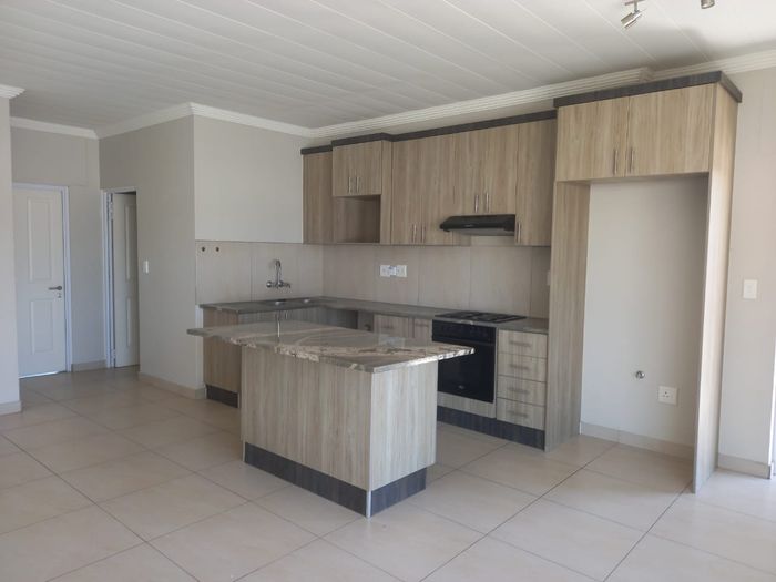 Property #2492298, Apartment For Sale in Pioniers Park Ext 1