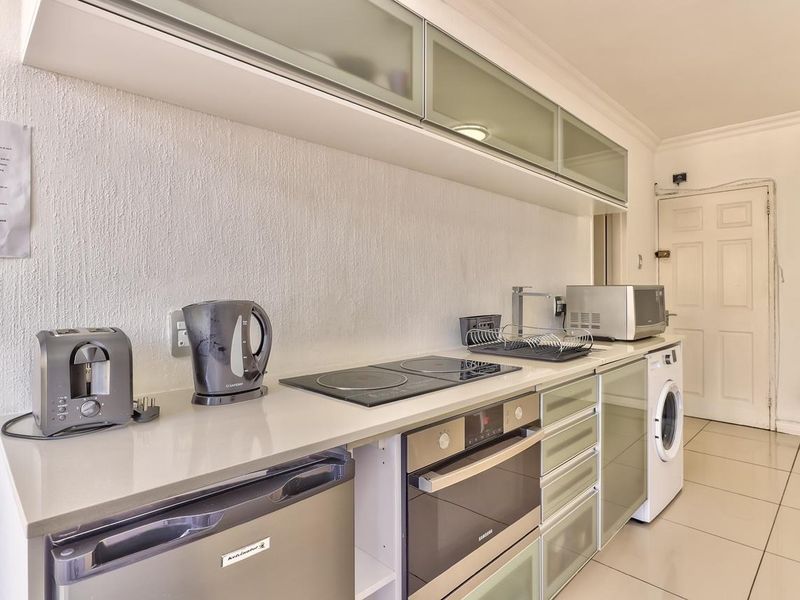 ONE BED APARTMENT TO RENT - Photo 4