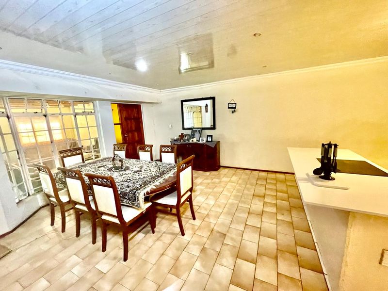 . Charming Cluster Home in Birch Acres – Your Perfect Retreat! - Photo 10