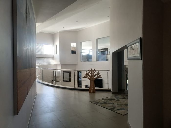 Property #2465147, House Rental Monthly in Eros Park