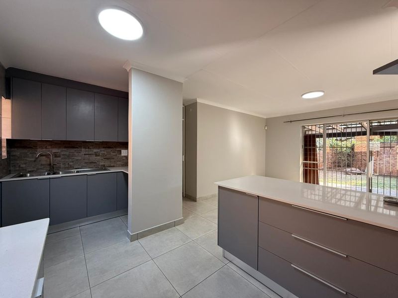 Brand New Renovated Duet in Quiet Location - Photo 2