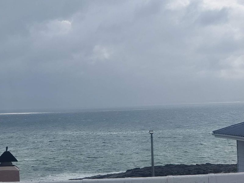 Sea Views, Space & Income Potential in Central Yzerfontein - Photo 10