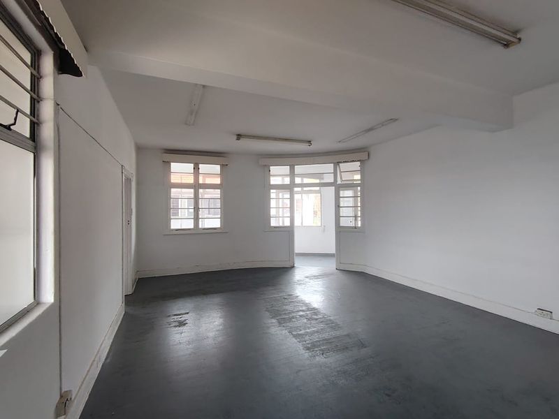 Office Space For Rent On Stamford Hill - Photo 2