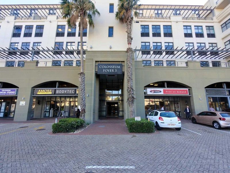 Spacious Corporate Office in The Colosseum | Gateway to Century City - Photo 2