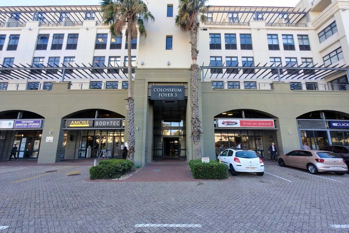 Spacious Corporate Office in The Colosseum | Gateway to Century City - Photo 2