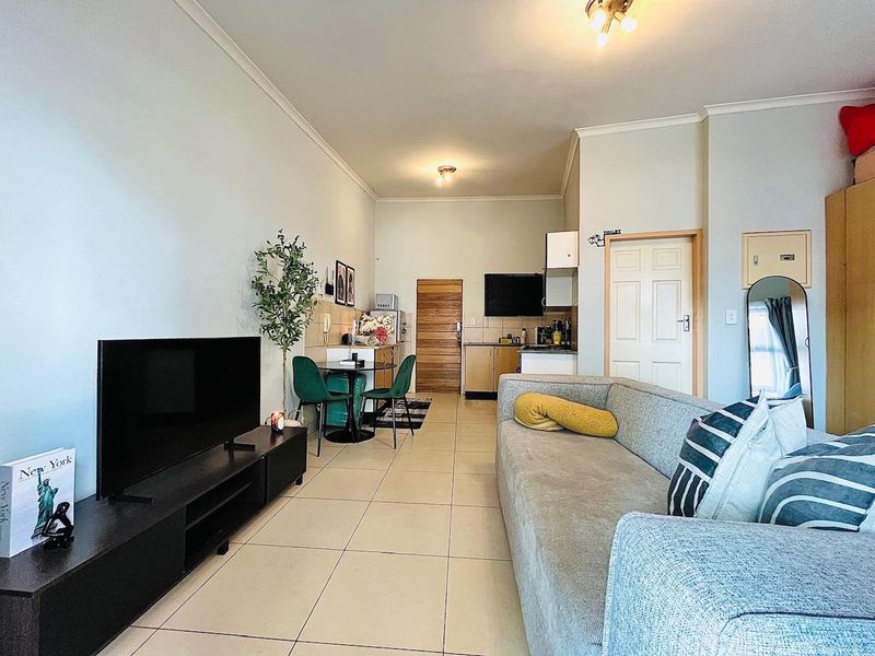 Invest in Milpark: Secure, Convenient & Connected Living - Photo 9