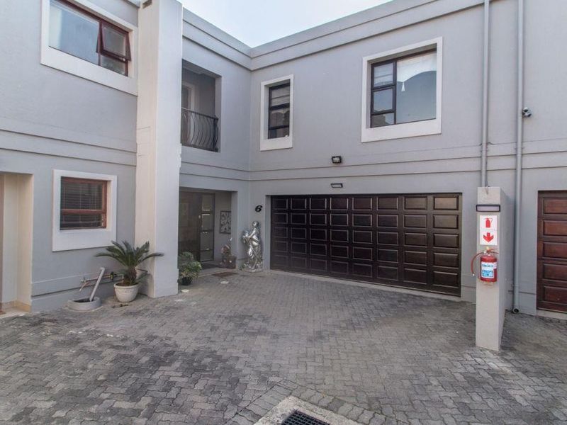 Stylish 3-Bedroom Home in Exclusive Vita Paz, Bedfordview - Photo 3