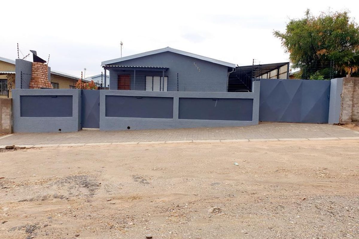 House for sale in Okahandja - Photo 2