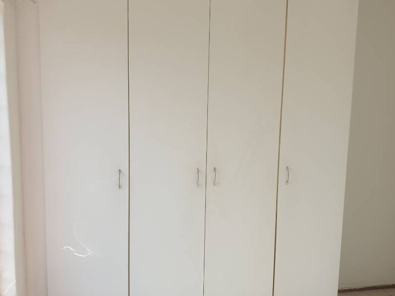 Cozy two-bedroom first floor apartment for sale in Kleinfontein Lake, Benoni - Photo 10