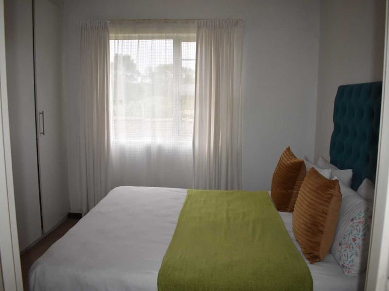 Well positioned apartment in sought after complex! - Photo 7