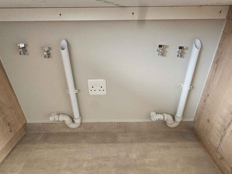 MODERN 2 BEDROOM APARTMENT, HARTENBOS - Photo 7