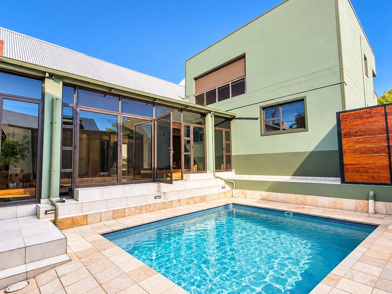🏡 **SUPER MODERN FAMILY HOME FOR SALE | ELISENHEIM** - Photo 2