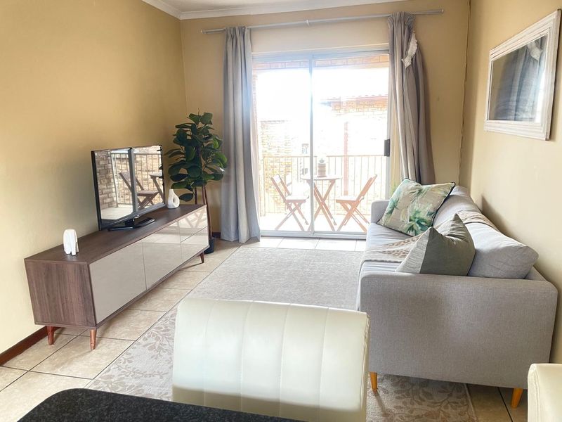 Charming 2-Bedroom Home in Germiston, Elandspark - Photo 10