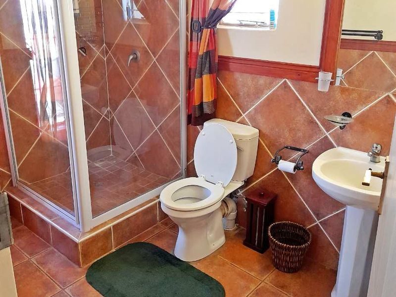 8 Sleeper House in Game Lodge - Photo 10