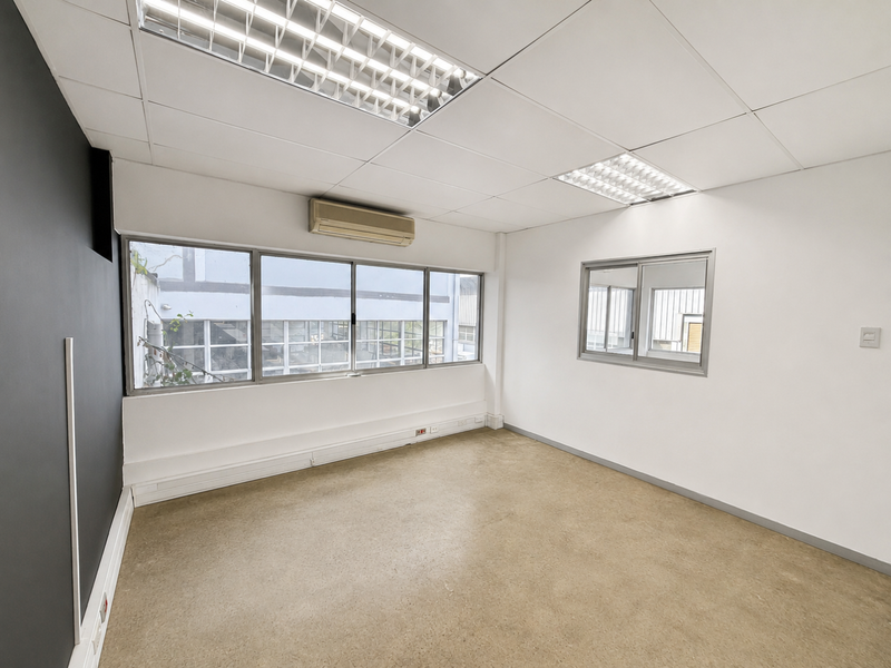 353m2 Mini-Factory For Sale: Fischer Park, Hillcrest - Photo 7