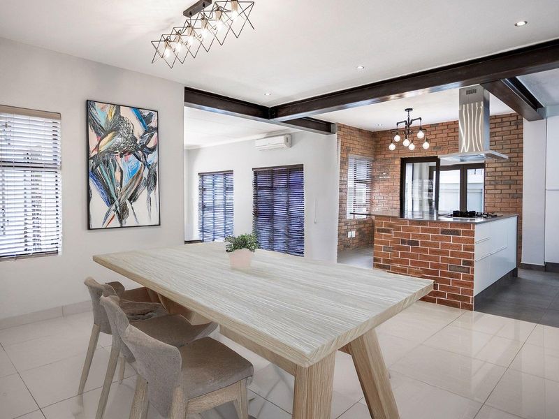 Luxury Modern Renovation in Sought-After Security Estate - Photo 5