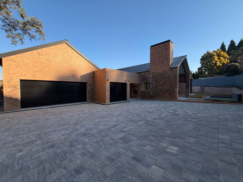A Masterpiece of Contemporary Modern Farmhouse Living in the Heart of Atholl - Photo 1