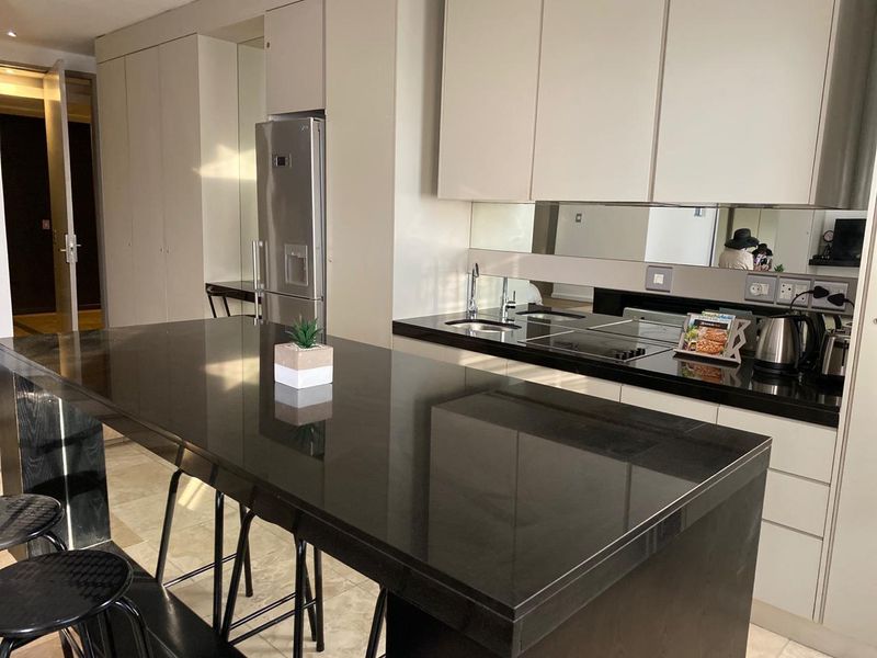 Premium 63m2 Studio Apartment for Sale at The Franklin currently AirBnB that makes up to R26k pm - Photo 7