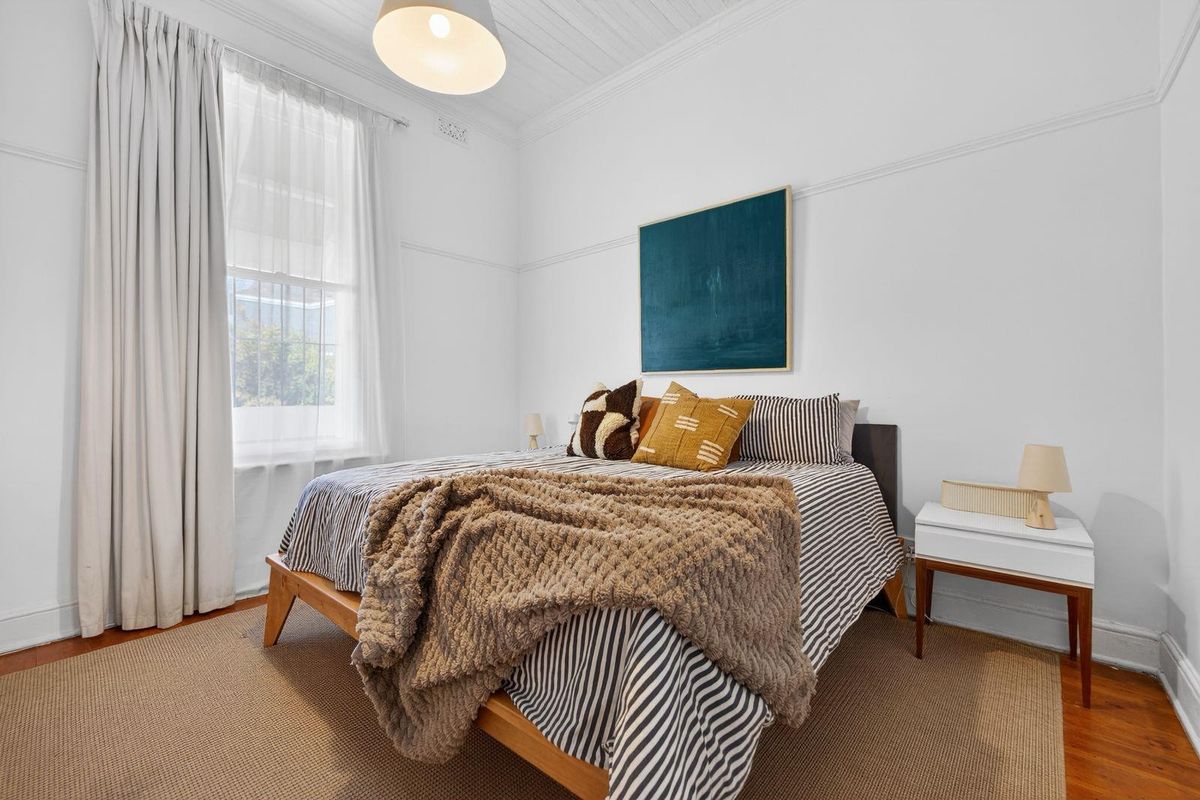 Terraced Victorian - Photo 4