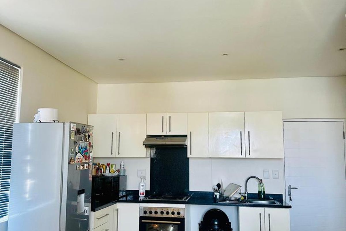 CBD | | CITY JUNCTION | SALE - Photo 2