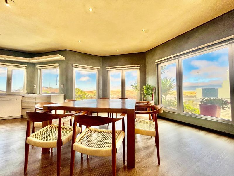 House with Flat for Sale, Kramersdorf, Swakopmund - Photo 5