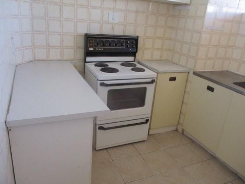 2 BEDROOM FLAT TO RENT IN WONDERBOOM SOUTH - Photo 7
