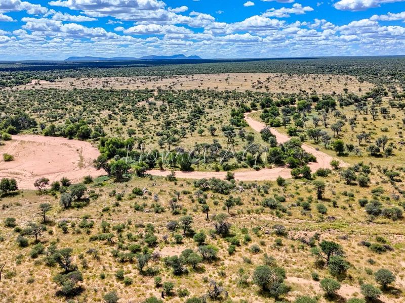 Okahandja:  Vacant Plot close to Okahandja is for Sale - Photo 2