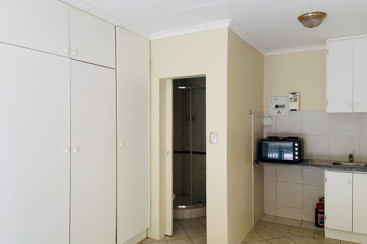 **Ideal Student Accommodation Near University of Pretoria** - Photo 5
