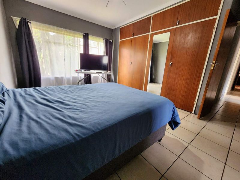 Unbeatable Triple-Income Investment: R26,000 Monthly Potential in One Prime Location - Photo 10