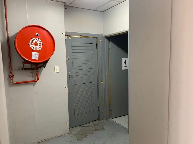 Destination Store Opportunity: 76m2 on Busy Durban Rd - Photo 9