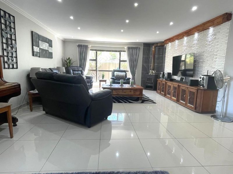 Coastal Bliss - Photo 5