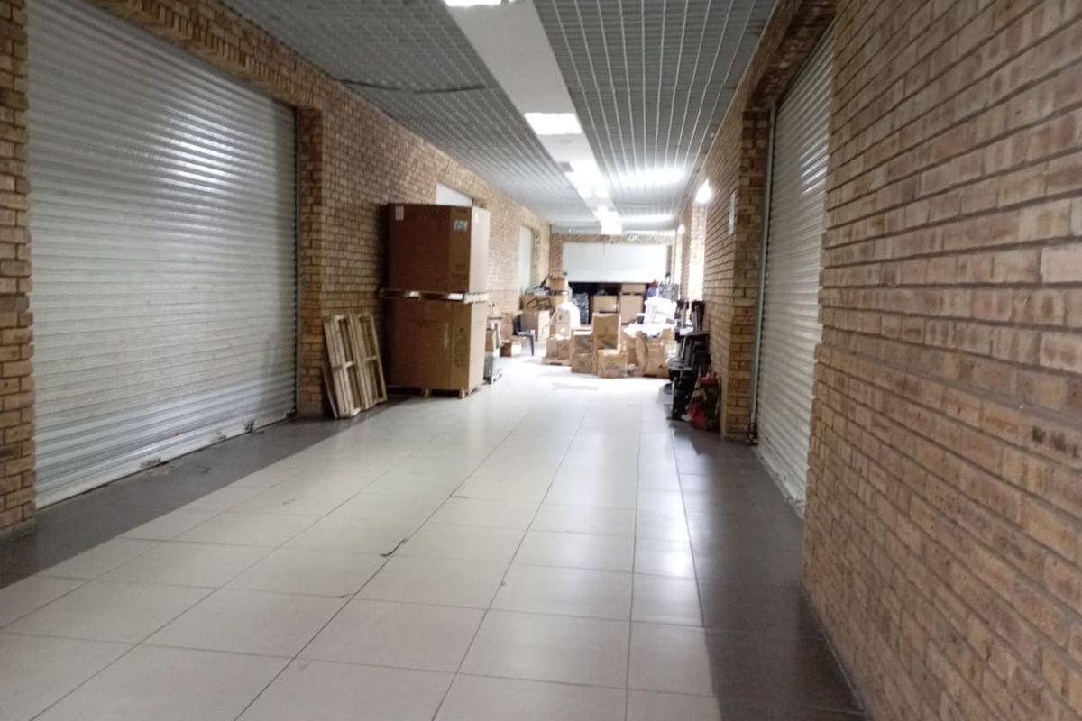 2 Commercial Stores to be used as storage or retail wharehouse space - Photo 4