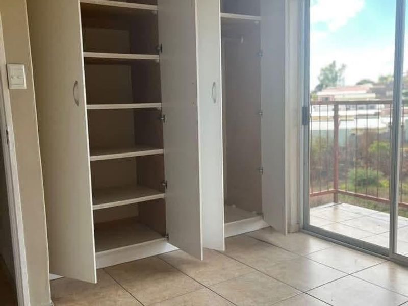 Flat for sale - Photo 4