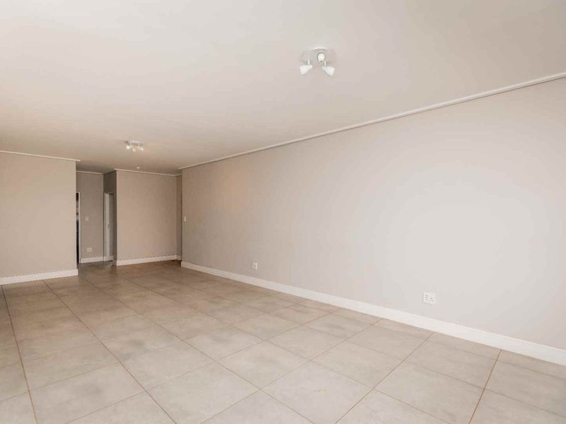 The Cobbles | Elegant 3-Bedroom Apartment in Eye of Africa - Photo 5