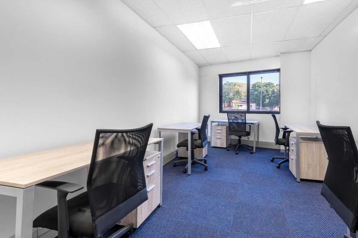 Private office space tailored to your business’ unique needs in Regus Bird Sanctuary - Photo 4