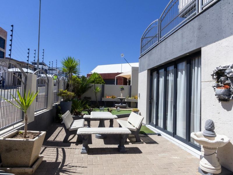 🏠 5-Bedroom Family Home close to WHK Gymnasium School - Photo 2