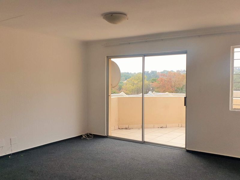 Don't miss the opportunity to experience comfortable & convenient living. - Photo 6