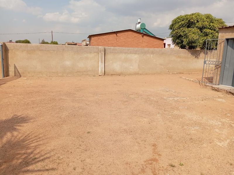 1 Bedroom House For Sale in Mabopane Unit V - Photo 8