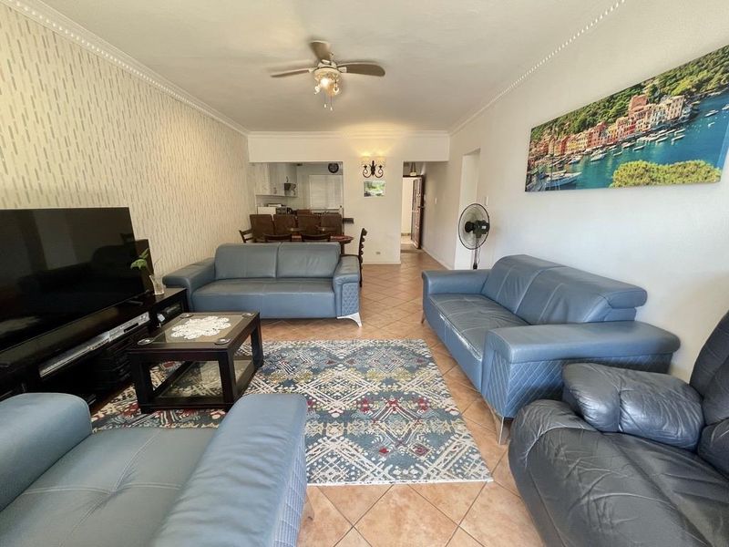 Hendra - Ground Floor Townhouse in Quiet Umhlanga Location - Photo 3