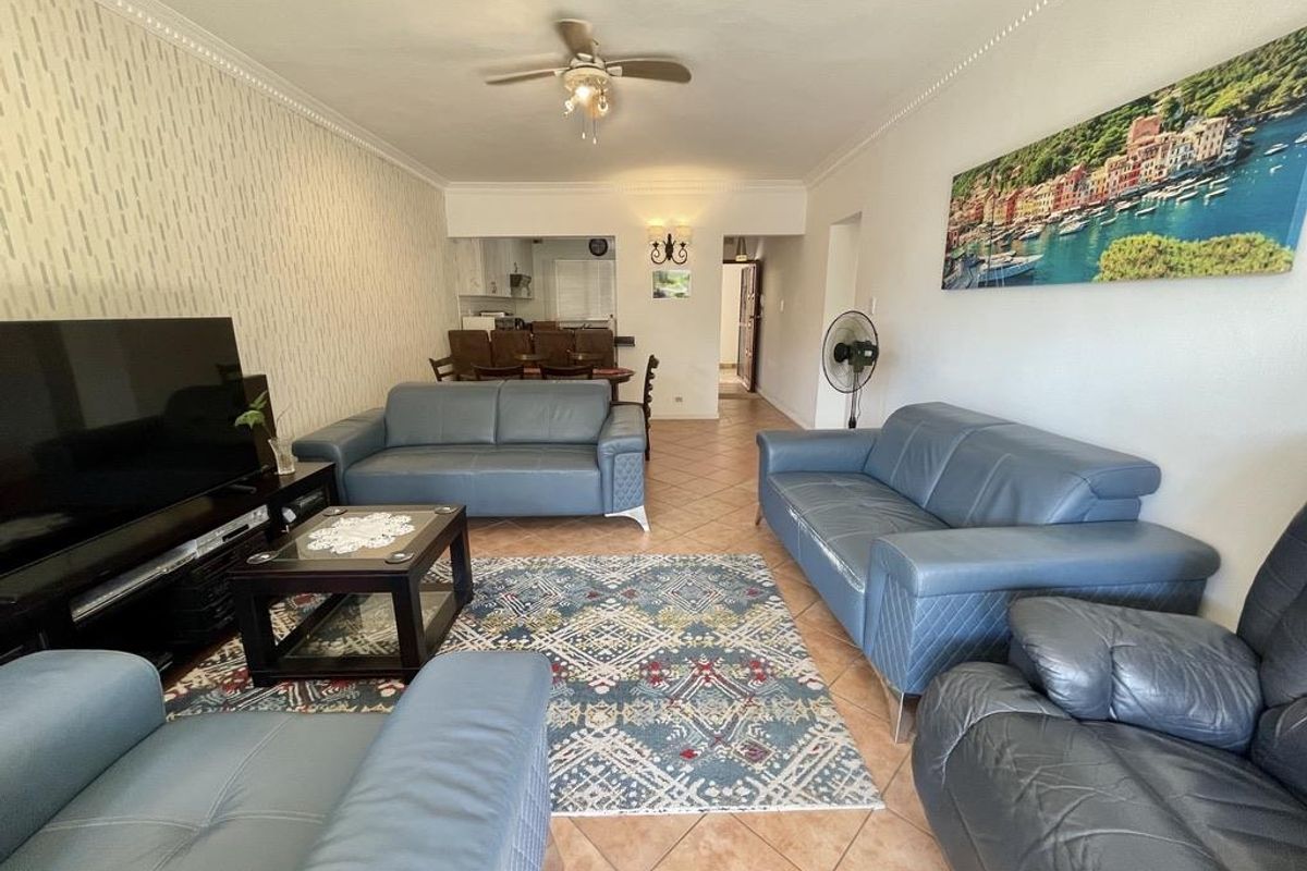 Hendra - Ground Floor Townhouse in Quiet Umhlanga Location - Photo 3