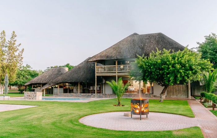 Property #2336070, Lodge For Sale in Tsumeb Central