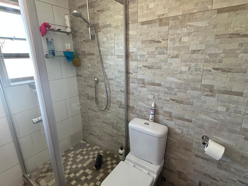 🏡 Reduced to go🏡 Buy a 4 bedroom duplex Townhouse in Swakopmund 📌 CBD!!️selling at N$ 3500 000 cost exclusive in Mainau complex. - Photo 7