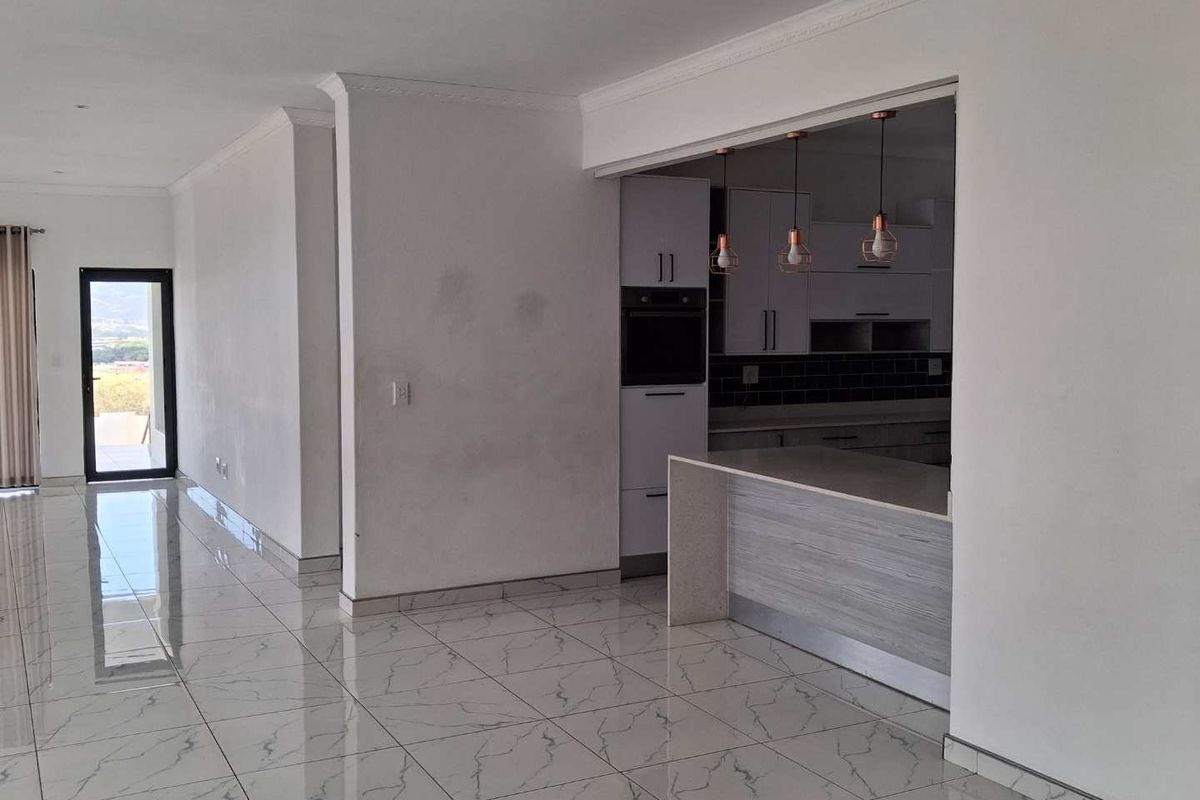Large family house to rent in Elawini - Photo 4