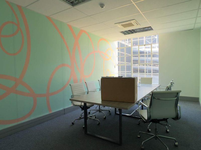 903m2 of prime office space to let in Foreshore - Photo 8
