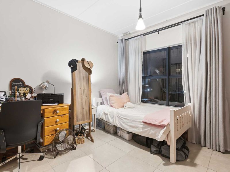 Live in Style: Gym, Spa, Restaurant, and More at Fynbos! - Photo 6