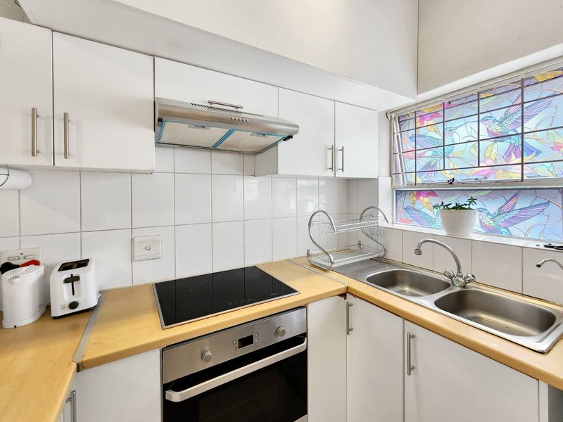 Apartment Living in the Heart of Cape Town - Photo 6